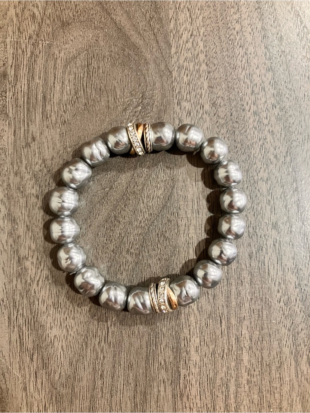 Neptune’s Rings gray pearl stretch bracelet